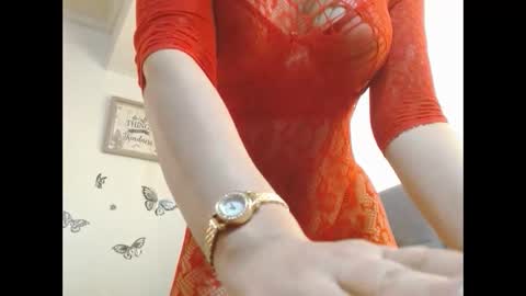 Venus Independent Model online show from November 11, 2025, 5:46 pm