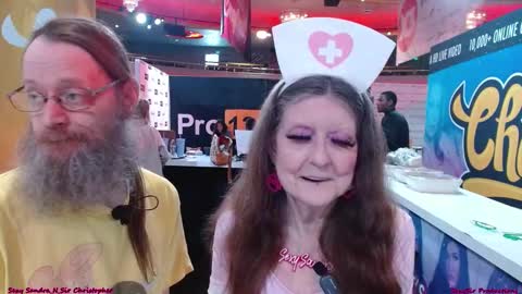 Snapshot of sexysandra_n_sirchristopher chatting on January 18, 2025, 8:19 pm Sexy Sandra and Sir Christopher online show from January 18, 2025, 8:19 pm