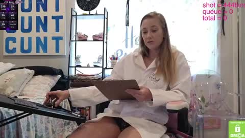 Snapshot of sexyscienceteacher90 chatting on May 1, 2026, 6:01 pm Miss Jasmine Baker - eXXXotica DC December 6th - 8th online show from May 1, 2026, 6:01 pm