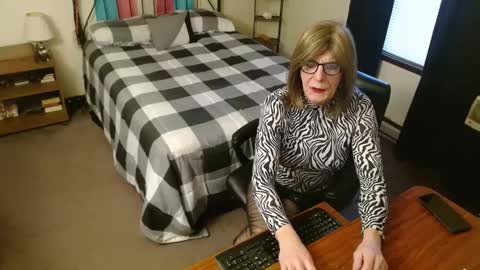 Snapshot of sexysindey79 chatting on February 13, 2025, 10:00 pm sexysindey79 online show from February 13, 2025, 10:00 pm