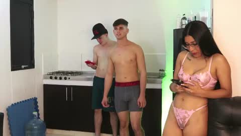 Snapshot of sexyskinnynaksu chatting on June 10, 2026, 2:23 am sexyskinnynaksu online show from June 10, 2026, 2:23 am