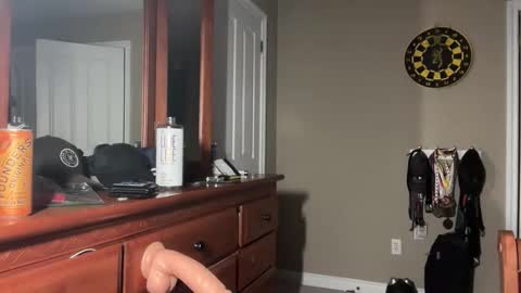 Snapshot of sexyslimsissy chatting on October 24, 2025, 10:11 am Sexy Sissy online show from October 24, 2025, 10:11 am