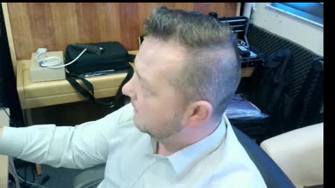 sexysteve80 online show from November 18, 2025, 11:03 am