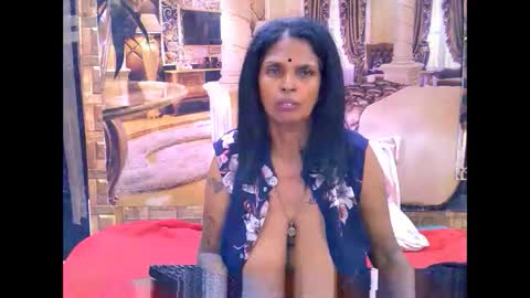 sexyva4u2luv online show from February 2, 2026, 7:34 pm