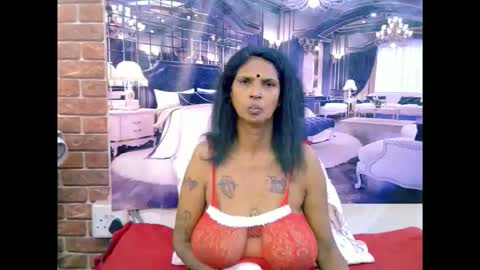 Snapshot of sexyva4u2luv chatting on June 9, 2026, 6:25 am sexyva4u2luv online show from June 9, 2026, 6:25 am