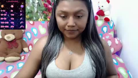sexyvaldiry online show from December 29, 2024, 7:22 pm