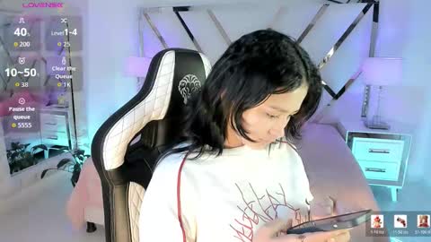 KATY  online show from March 30, 2026, 11:44 am