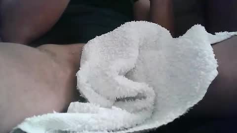 Snapshot of sexzob_81 chatting on October 22, 2025, 6:18 pm sexzob_81 online show from October 22, 2025, 6:18 pm