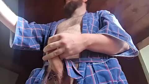 Gee online show from April 17, 2026, 12:41 pm