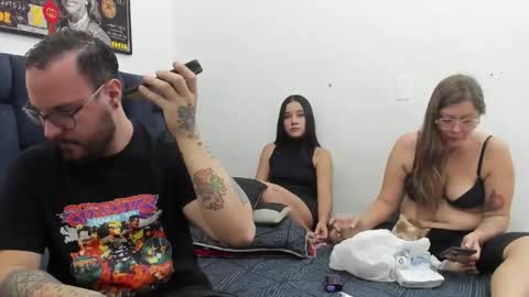 MiaSergio online show from November 30, 2025, 1:59 pm