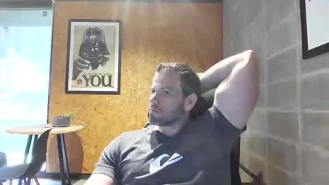 shad0w_hunter online show from February 28, 2025, 1:58 pm