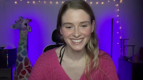 Snapshot of shadebabe chatting on February 16, 2025, 6:21 am shadebabe online show from February 16, 2025, 6:21 am