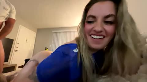 shadowsiren69 online show from November 21, 2025, 11:36 pm