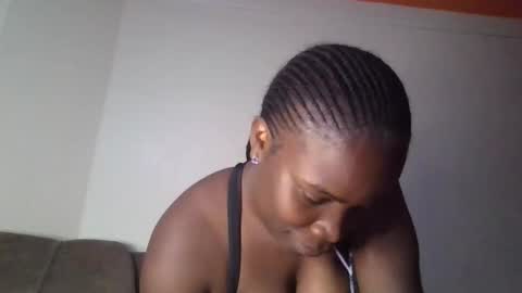 Snapshot of shadowsweet34 chatting on September 8, 2025, 4:17 pm val online show from September 8, 2025, 4:17 pm