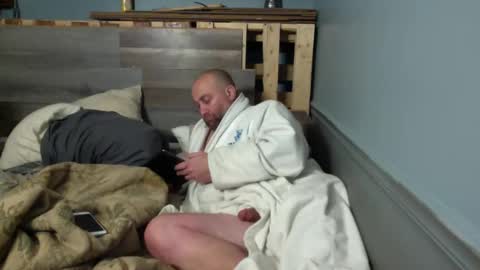 Snapshot of shadystl chatting on December 22, 2024, 11:31 pm shadystl online show from December 22, 2024, 11:31 pm