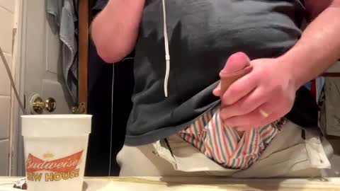 Snapshot of shadystl chatting on February 17, 2025, 9:24 am shadystl online show from February 17, 2025, 9:24 am