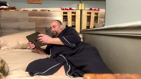 Snapshot of shadystl chatting on March 1, 2025, 10:53 pm shadystl online show from March 1, 2025, 10:53 pm