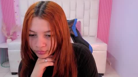 Snapshot of shalon_diaz_sub chatting on May 4, 2026, 1:07 pm Shalon online show from May 4, 2026, 1:07 pm