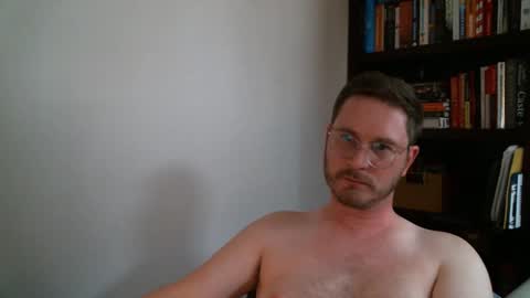 Snapshot of shamelesswetdream chatting on October 4, 2025, 5:44 pm shamelesswetdream online show from October 4, 2025, 5:44 pm