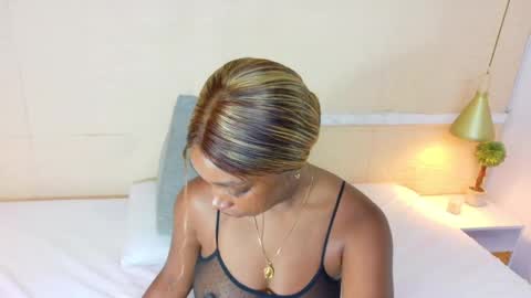 Snapshot of shamira_moore chatting on October 4, 2025, 8:07 pm Catalina online show from October 4, 2025, 8:07 pm