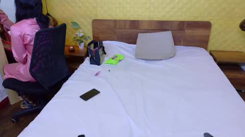 Catalina online show from March 4, 2026, 3:40 pm