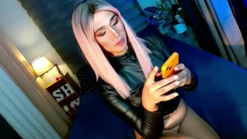 MISS SHANE online show from November 7, 2025, 12:43 am