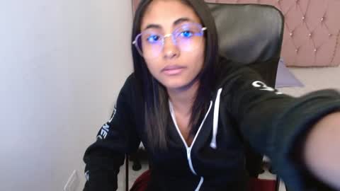 shanelle online show from January 29, 2025, 9:23 am