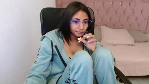 shanelle online show from February 8, 2025, 6:12 am