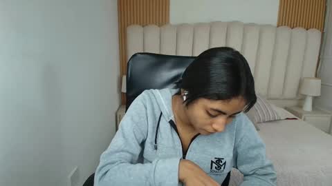 shanelle online show from March 21, 2026, 3:11 am