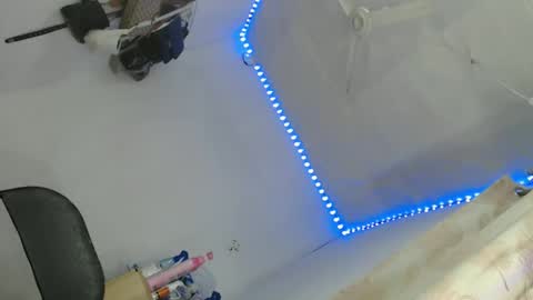 bini aiah online show from November 12, 2025, 11:03 pm