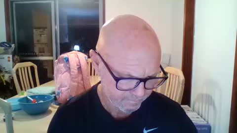 shaneo781570 online show from April 23, 2026, 10:58 am
