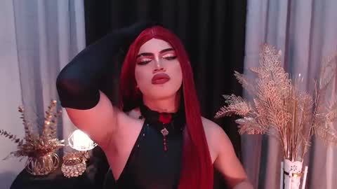 Snapshot of shanex01 chatting on December 21, 2025, 1:07 pm Shane X online show from December 21, 2025, 1:07 pm