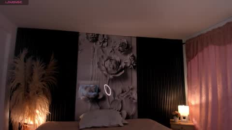 ShaniaDaniels online show from March 24, 2026, 8:14 pm