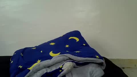 shanizz online show from September 15, 2025, 6:13 am