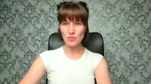 Snapshot of shannen_sweet chatting on September 15, 2025, 10:59 am Shannen online show from September 15, 2025, 10:59 am