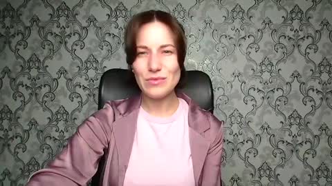 Snapshot of shannen_sweet chatting on February 13, 2026, 12:23 pm Shannen online show from February 13, 2026, 12:23 pm