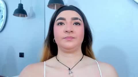 Shanntal  online show from October 19, 2025, 7:14 pm