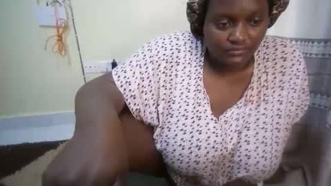 shanny_123 online show from November 16, 2025, 11:05 am