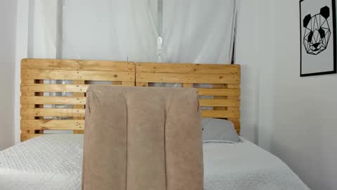 Shantal online show from September 23, 2025, 11:57 am