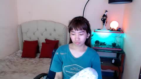 SHANTA FOX  s online show from February 25, 2025, 4:57 am