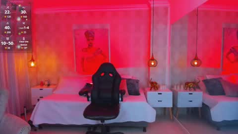 Snapshot of shantalll__ chatting on October 8, 2025, 11:08 am Shantal online show from October 8, 2025, 11:08 am