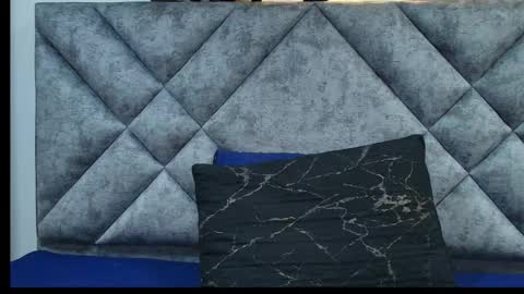 shantey online show from December 1, 2025, 11:48 am