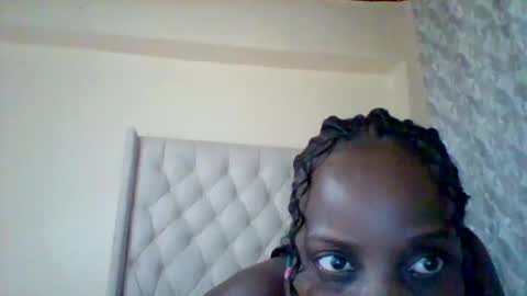 Snapshot of shantybaibe chatting on November 3, 2025, 8:43 pm shantybaibe online show from November 3, 2025, 8:43 pm
