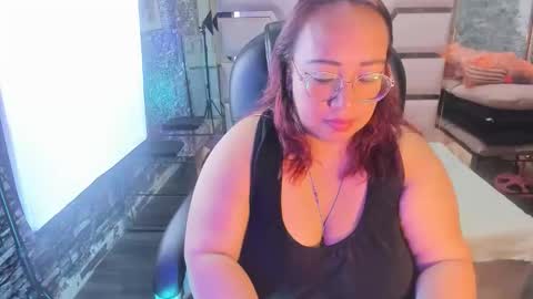 Snapshot of shara_oz chatting on March 2, 2026, 3:20 am Shara Oz online show from March 2, 2026, 3:20 am