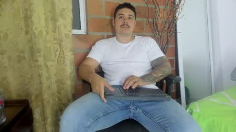 jhon deibyd online show from May 15, 2026, 5:58 am
