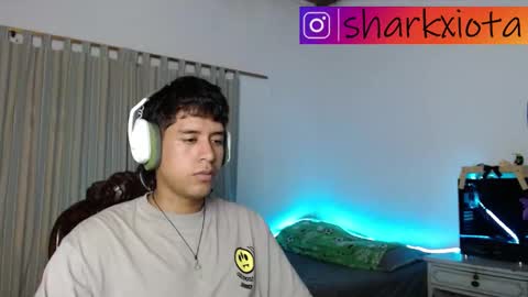 Frqnko online show from October 8, 2025, 4:54 am