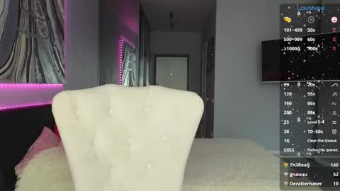 Sharleen online show from September 9, 2025, 2:38 pm