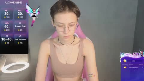 Snapshot of sharli_rose chatting on December 15, 2024, 4:04 pm Sharli online show from December 15, 2024, 4:04 pm