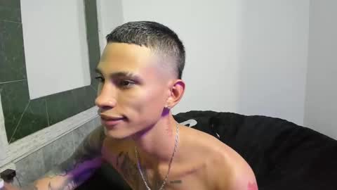 Snapshot of sharlot07 chatting on February 28, 2025, 10:09 am Sharlot07 online show from February 28, 2025, 10:09 am