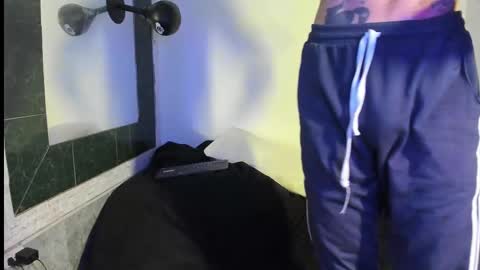 Snapshot of sharlot07 chatting on March 9, 2025, 10:19 am Sharlot07 online show from March 9, 2025, 10:19 am